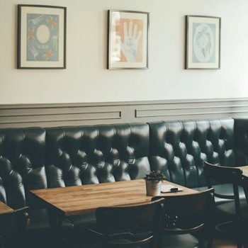 Shed a light on delicious dishes with ceiling lamps